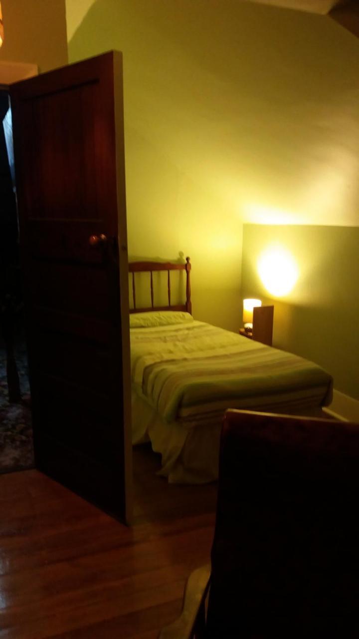 Chimneys B&B Oamaru Εξωτερικό φωτογραφία