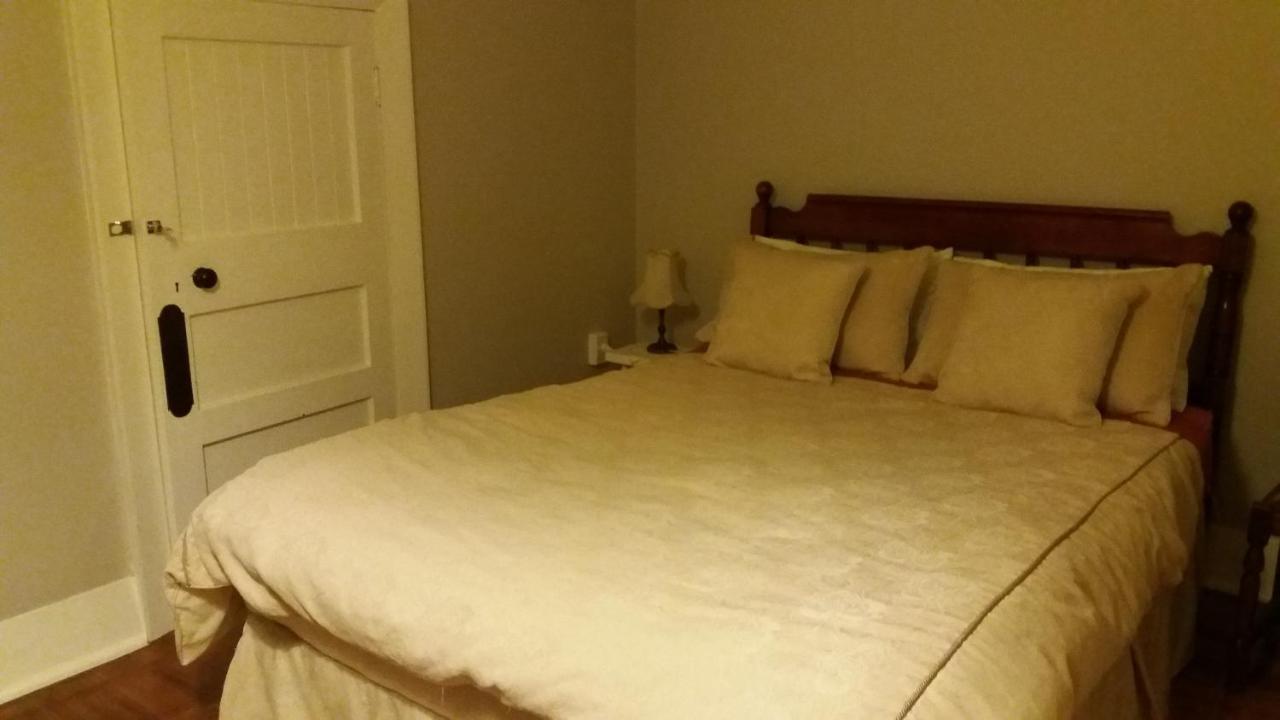 Chimneys B&B Oamaru Εξωτερικό φωτογραφία